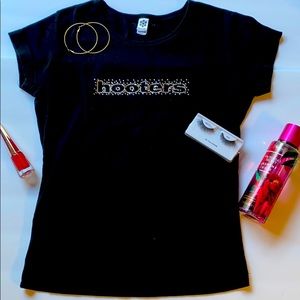 Hooter Girl t-shirt